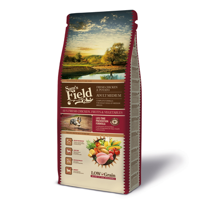 Comparer les prix de Croquettes Chien Medium Low Grain – Sam's Field au poulet et pommes de terre – 2,5 kg