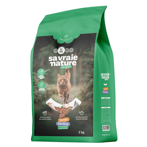 Visuel 1 du produit Sa Vraie Nature Croquettes Chat Stérilisé Réduit En Céréales Dinde/Sardine - 2 kg
